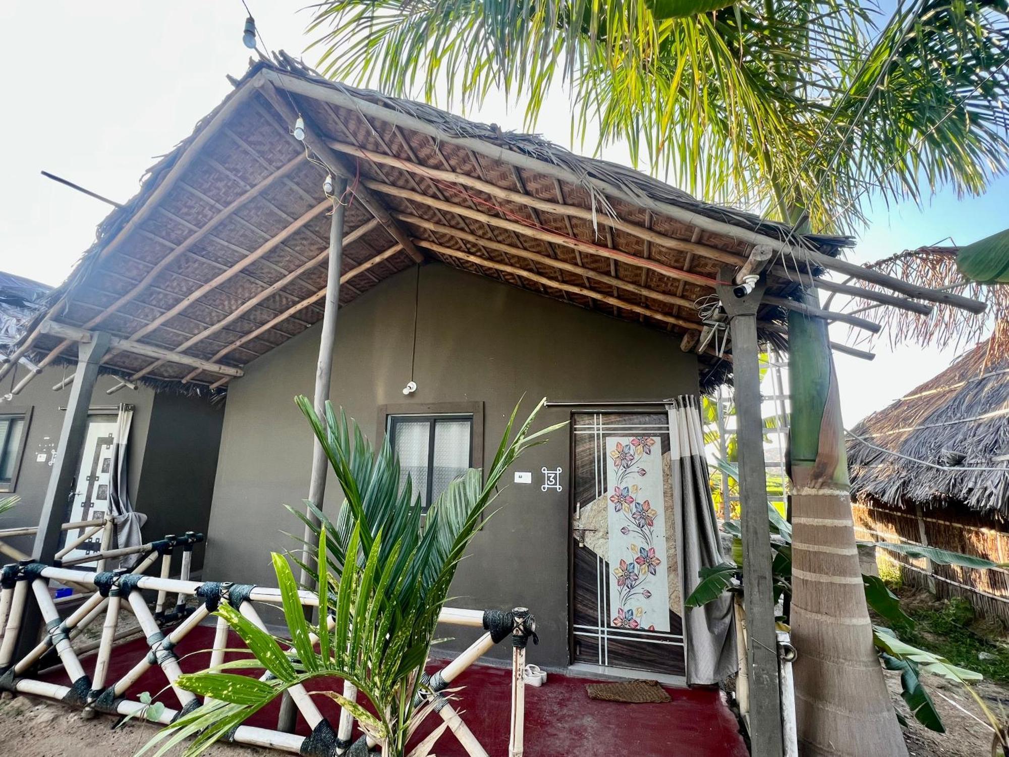 Hippie Land Nature Guest house