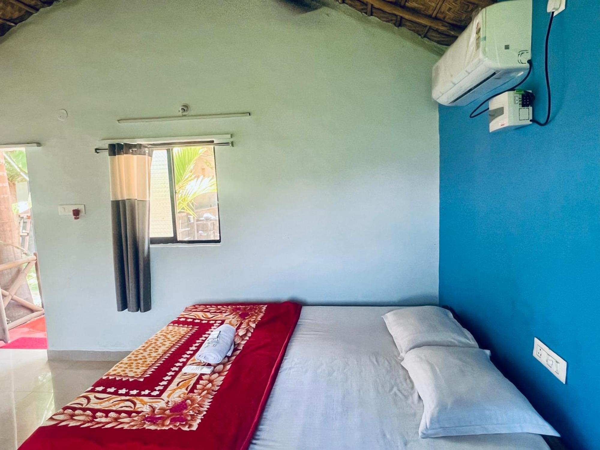 Hippie Land Nature Guest house Hampi